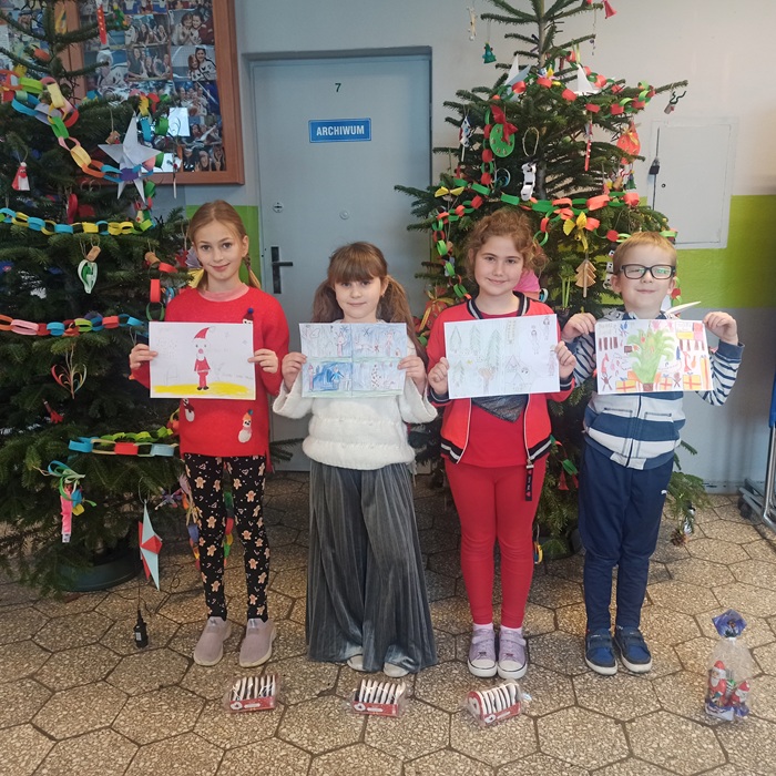 Świąteczny Konkurs Czytelniczy w świetlicy szkolnej